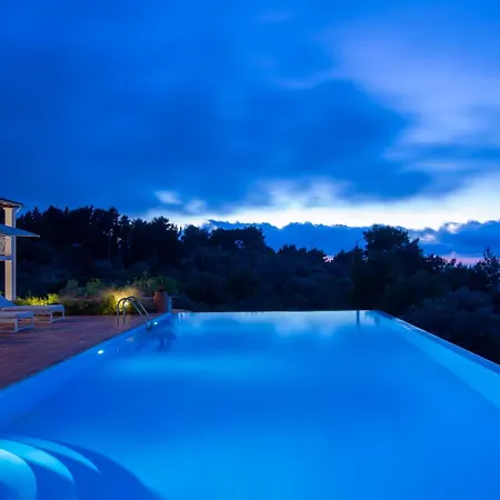 Avra Villa