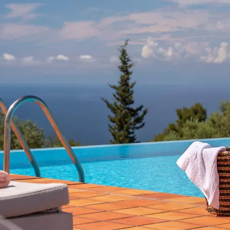 Villa Avra Tsoukaládhes