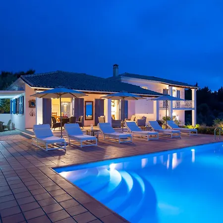 Villa Avra Tsoukaládhes