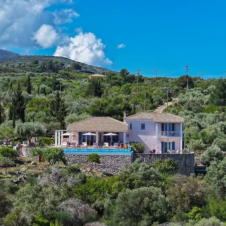 Avra Villa Tsoukaládhes