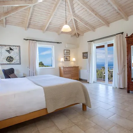 Avra Villa Tsoukaládhes