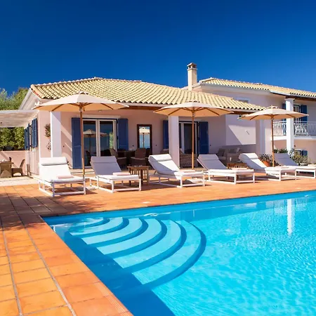 Villa Avra Tsoukaládhes