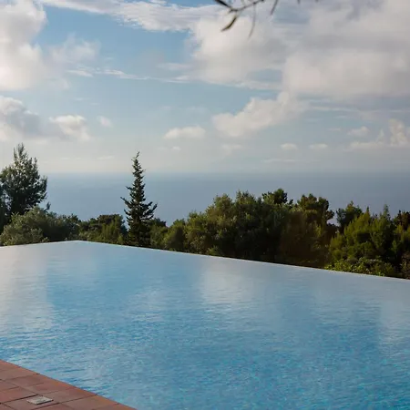 Avra Villa